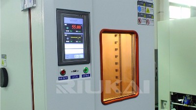 为何要用高低温交变湿热试验箱做LED寿命测试？